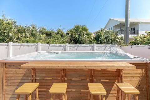 Beachside Home Heated Swim Spa Fenced Yard House in Palm Coast