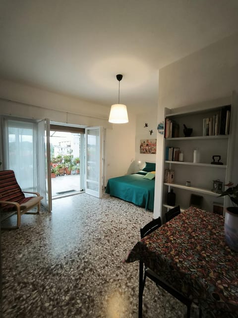Living room, Photo of the whole room, Bedroom