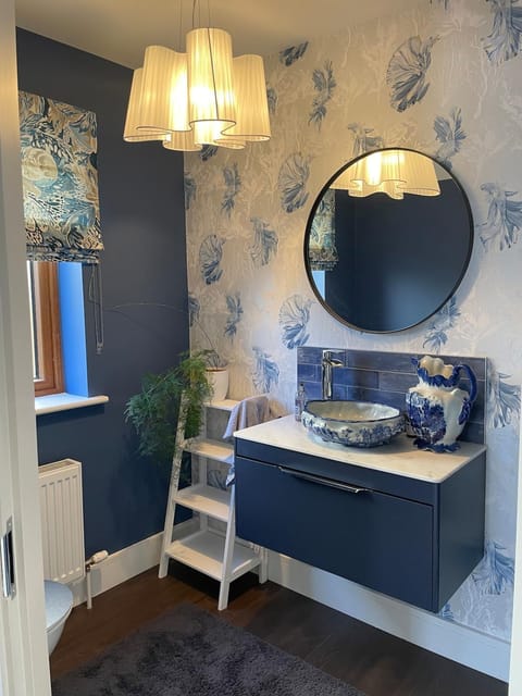 EV friendly & Stylish Dunmore East Holiday Home Sleeps 7 House in County Waterford