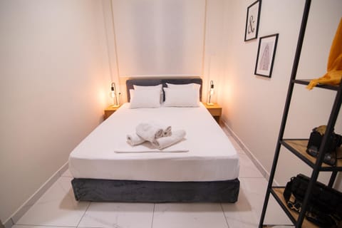 Monza Apartment in Athens