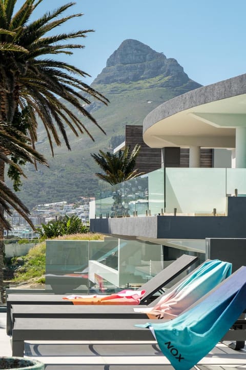 Balcony/Terrace, Mountain view, sunbed