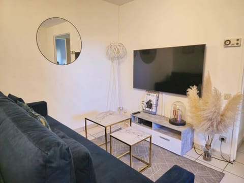 M044 Marquer joli T2 route de Genève Apartment in Annemasse