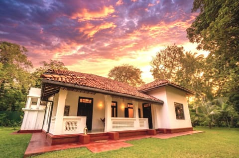 Property building, Garden, Garden view, Sunset