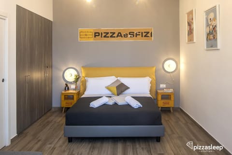 Bed, Photo of the whole room, Bedroom, wardrobe