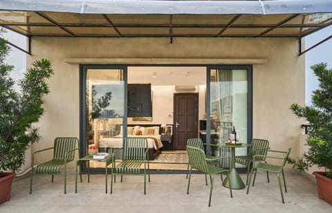 Patio, Day, View (from property/room), Balcony/Terrace, Living room, Seating area, Dining area