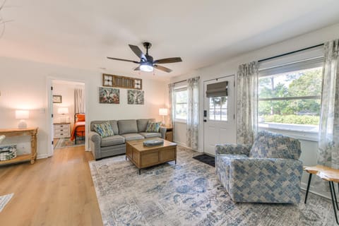 Walk to Dtwn Pine Mountain! Quiet Cottage with Yard House in Pine Mountain