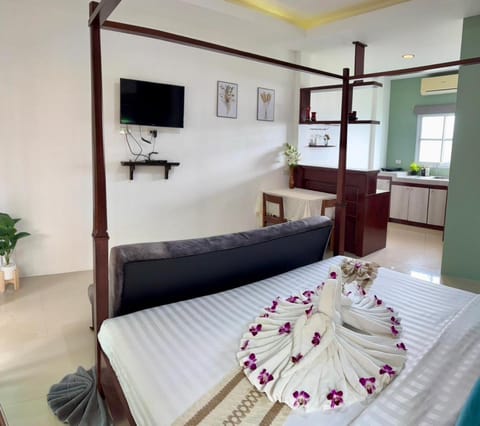 Lanta Just Come Resort Hotel in Sala Dan