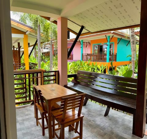 Lanta Just Come Resort Hotel in Sala Dan