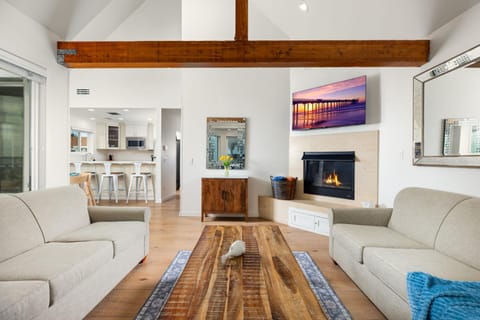 Huge Beach Views Starfish Cottage Ocean Beach House in Ocean Beach