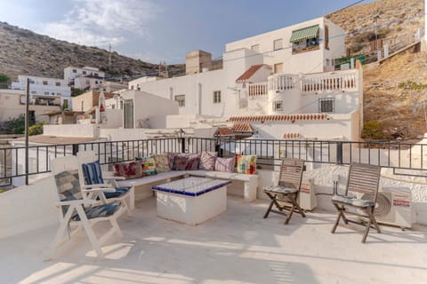Property building, Day, Natural landscape, View (from property/room), Balcony/Terrace, Mountain view, sunbed