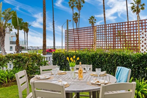 OB Cottage Beach Views House in Ocean Beach