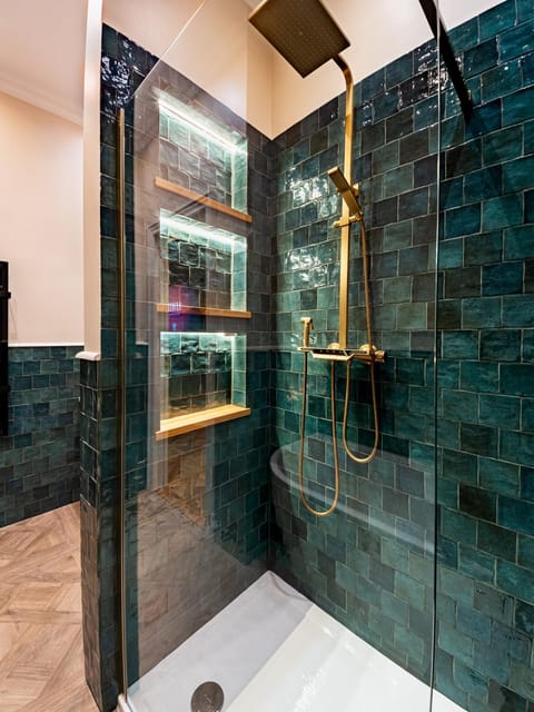 Shower, Bathroom, Bath