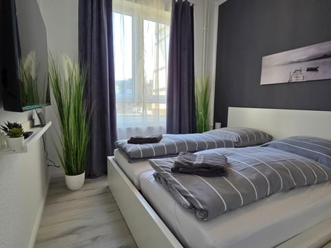 Seaside Dream White Line Apartment in Kiel