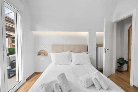 Bed, Photo of the whole room, Bedroom, towels, wardrobe