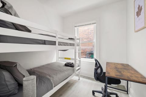 New Build Open 2 Bedroom Unit Apartment in Windsor