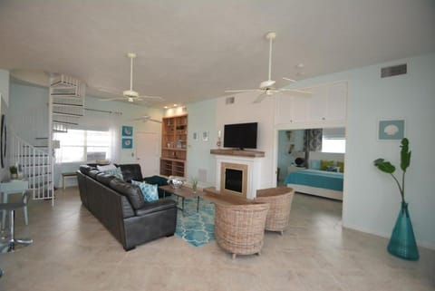 Oceanfront 4-Bed Home in Palm Coast House in Palm Coast