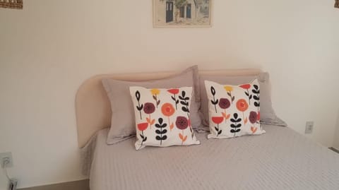 Suíte 5 Vila dos Pescadores Cond Portogalo Bed and Breakfast in Angra dos Reis