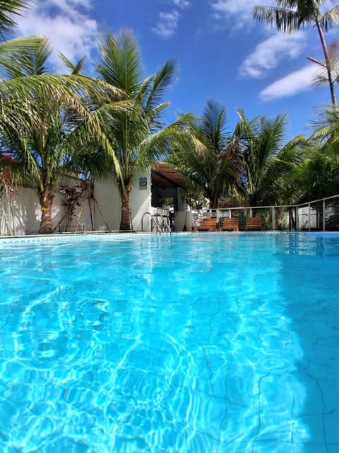 Day, Pool view, Swimming pool, sunbed