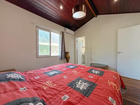 Casa Paraíso House in Armacao dos Buzios