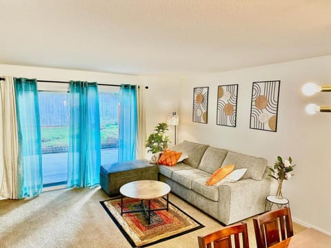 Close to everything in Lynnwood! Apartment in Lynnwood