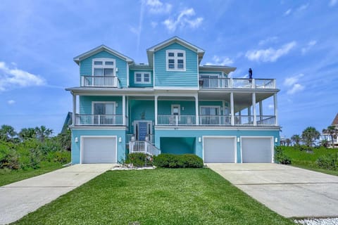 Beachfront 5BR Home with Ocean Views House in Palm Coast