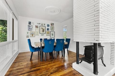 Orange Pit - 3BD 2BA Luxury Retreat - West Cola House in West Columbia