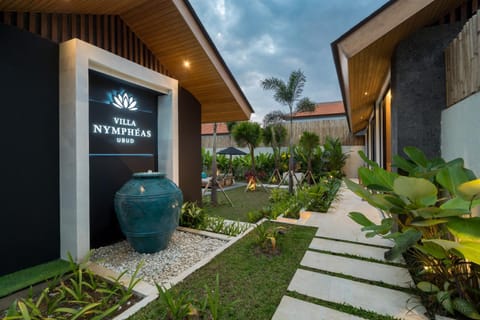 Property building, Decorative detail