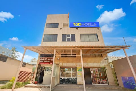 Property building, Facade/entrance