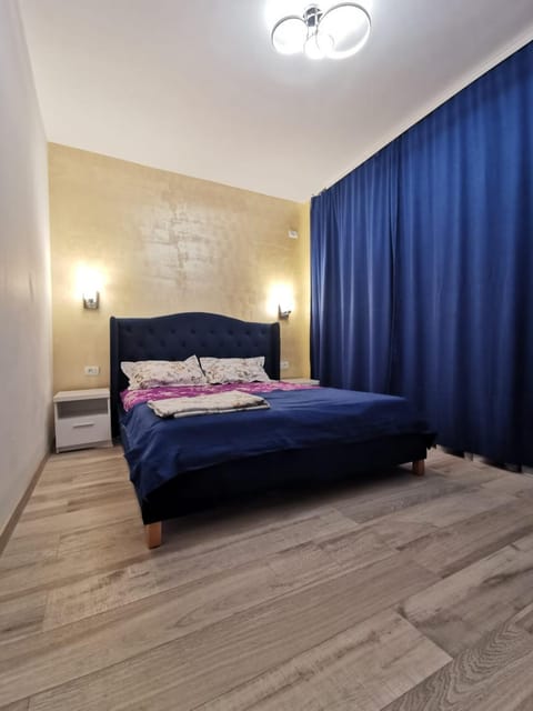 Bed, Decorative detail, Bedroom