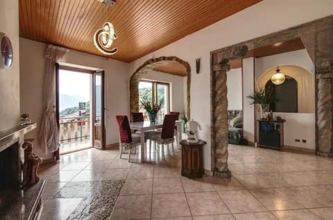 The Little River - Big Apartment with 3 bedrooms Apartment in Province of Lecco