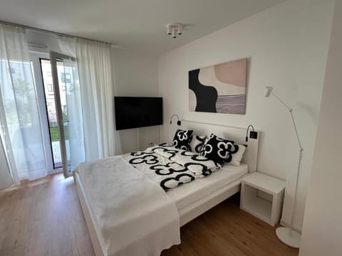 Bed, TV and multimedia