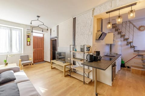 TV and multimedia, Kitchen or kitchenette, Seating area, Dining area, toaster