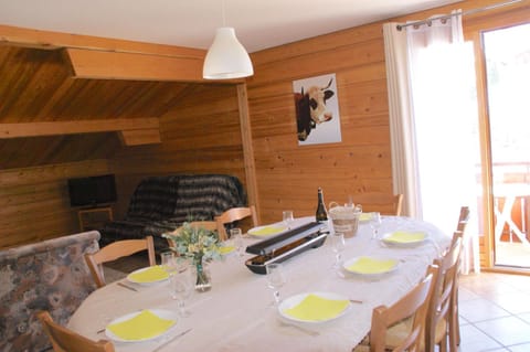 Cortna 1 Apartment in La Clusaz