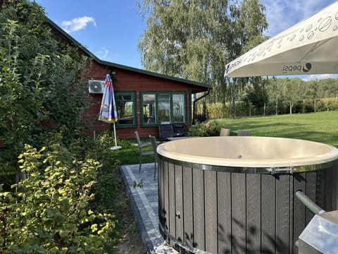 Property building, Natural landscape, Garden, Hot Tub