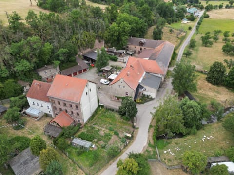 Property building, Bird's eye view
