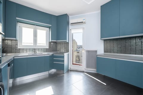 Aristotelous Penthouse by Luxlikehome Apartment in Thessaloniki