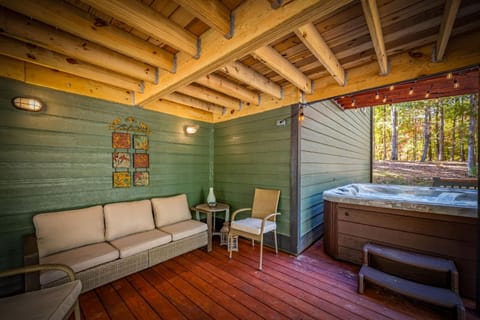 Calm Retreat House in Union County