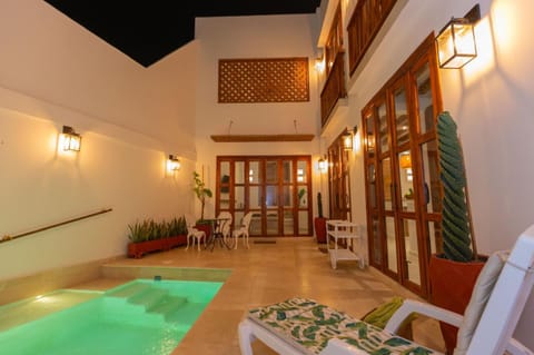 Swimming pool