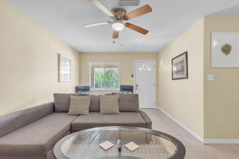 Indian Oaks #15 - Sun and Fun House in Indian Rocks Beach