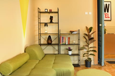Communal lounge/ TV room, Library, Living room, Seating area