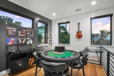 The ATX South Lamar Creekside Retreat with a pool Apartment in Zilker