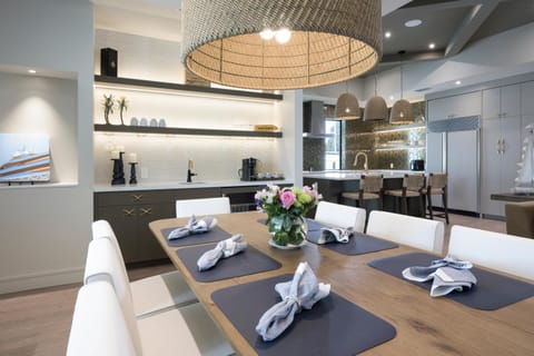 New Villa Near Hardrock Fll Wboating Near Beach House in Lauderdale Isles