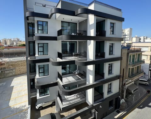 Property building, Day, Neighbourhood, City view, Street view, Location