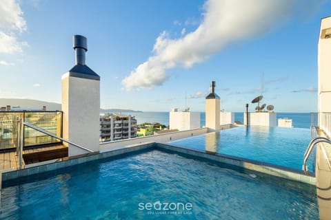 Pool view, Sea view, Swimming pool