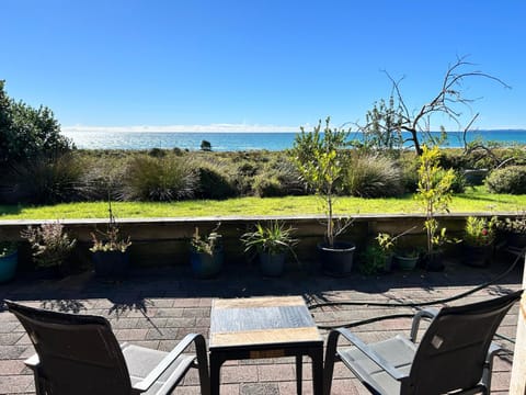 Balcony/Terrace, Garden view