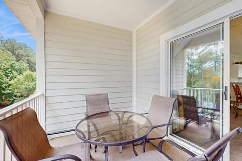 Willowbend at Barefoot Landing Apartment in North Myrtle Beach