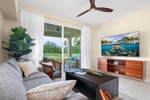 1st floor no steps king beds beach pool golf Apartment in Puako