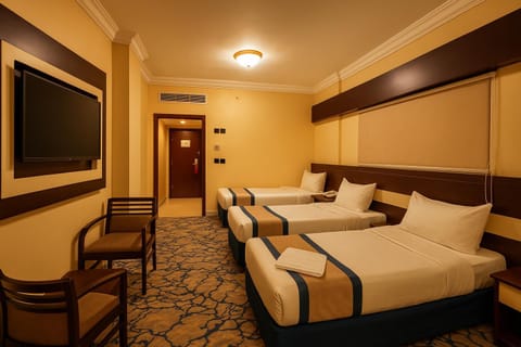 Property building, Photo of the whole room, Bedroom