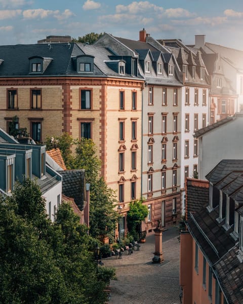 Property building, Facade/entrance