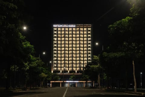 Property building, Night